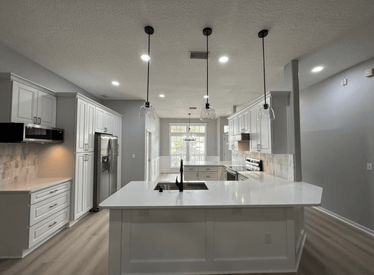 Glacier White Kitchen Cabinets - Joplin, MO