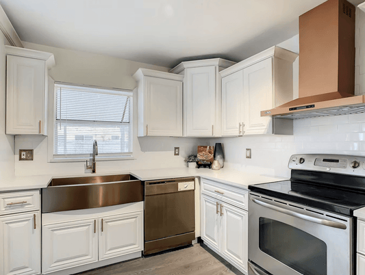 Pearl White Shaker Kitchen Cabinets