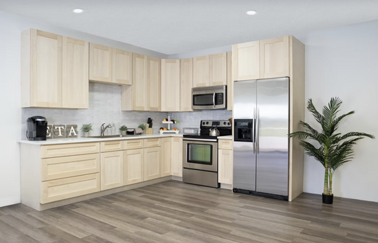 Versa Shaker White Kitchen Remodel